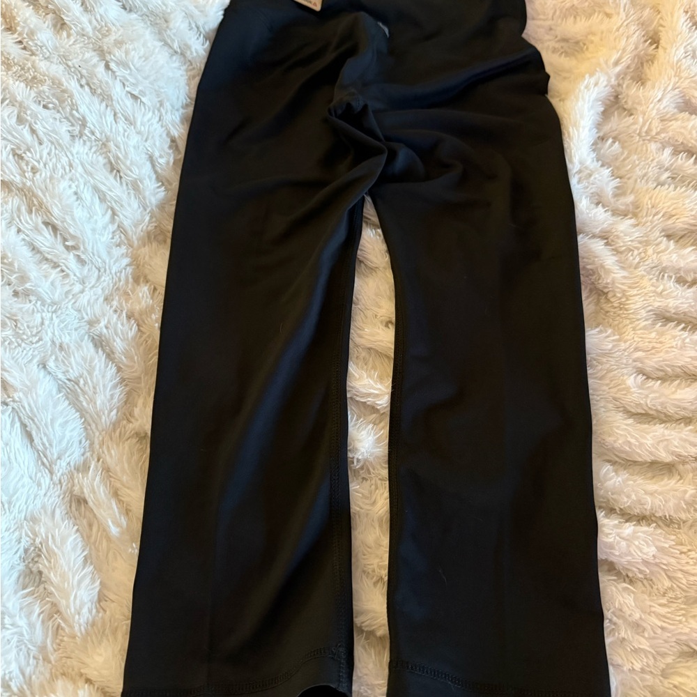 Reebok Women's Capris - Set of 4 1-Mint, 1-Silver, 1-Black and 1 black short. - Picture 10 of 14